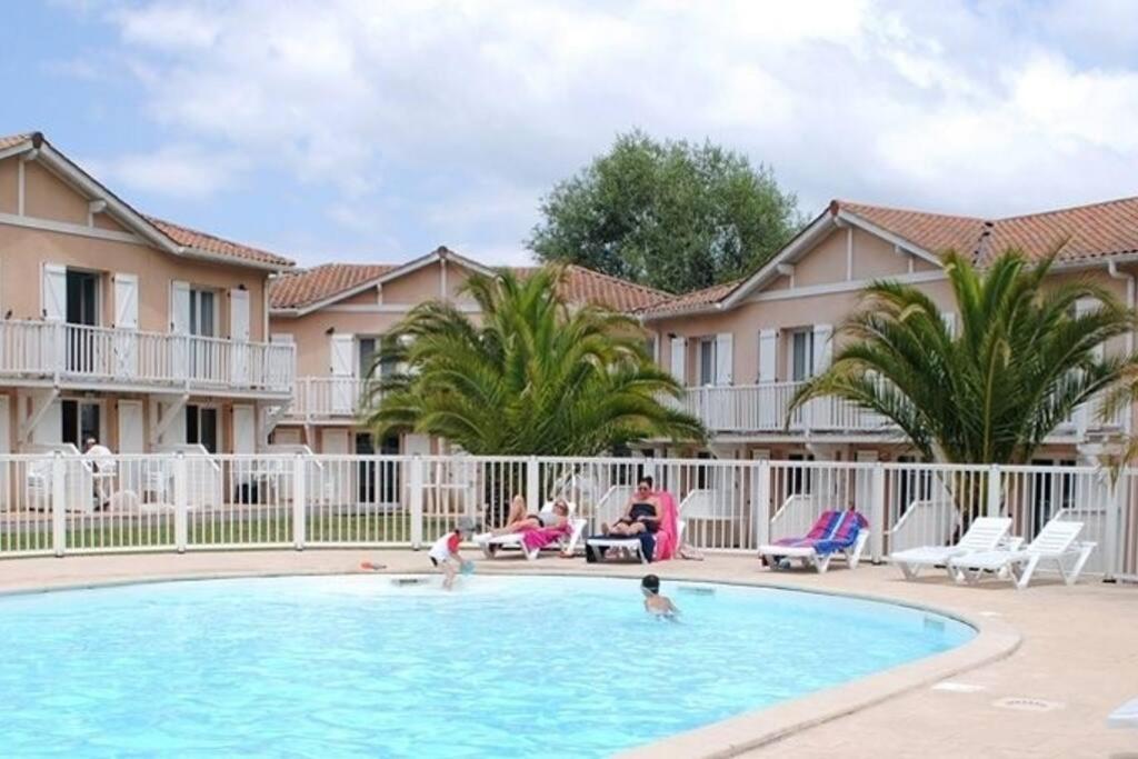 アングレットT3 En Duplex Avec Grande Piscineアパートメント エクステリア 写真